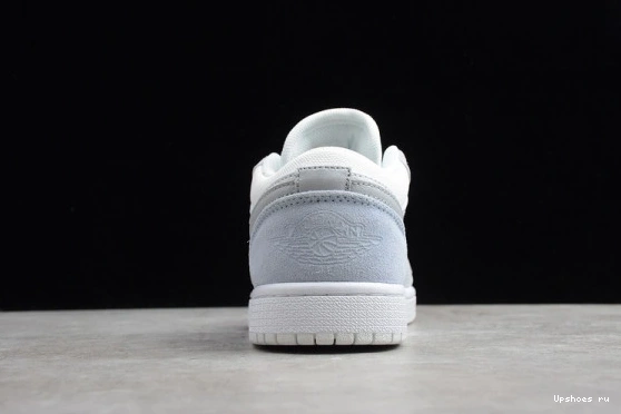 Low CV3043-100 1 Jordan Air “Paris” CV3043-100 0704